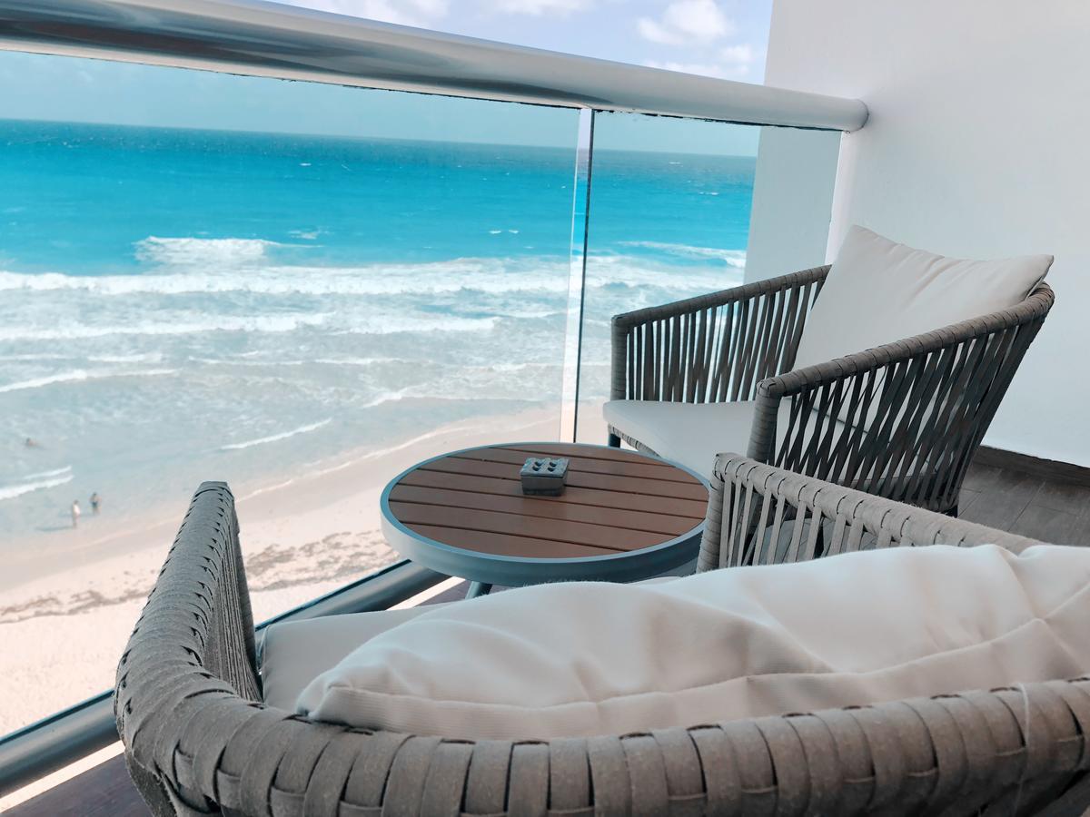 Ocean Front | Sl Aparthotel Cancun Exterior photo